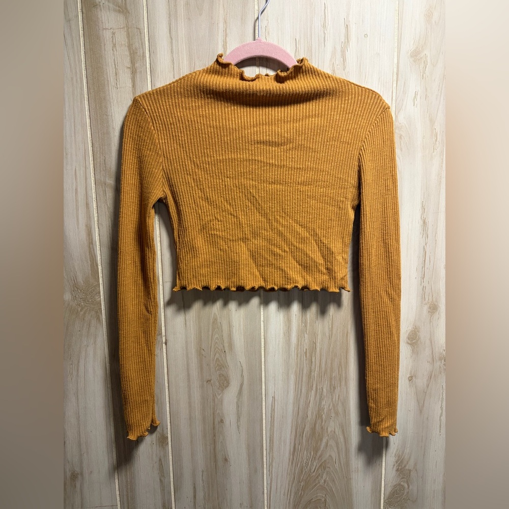 Mustard Ribbed Long Sleeve Crop Top